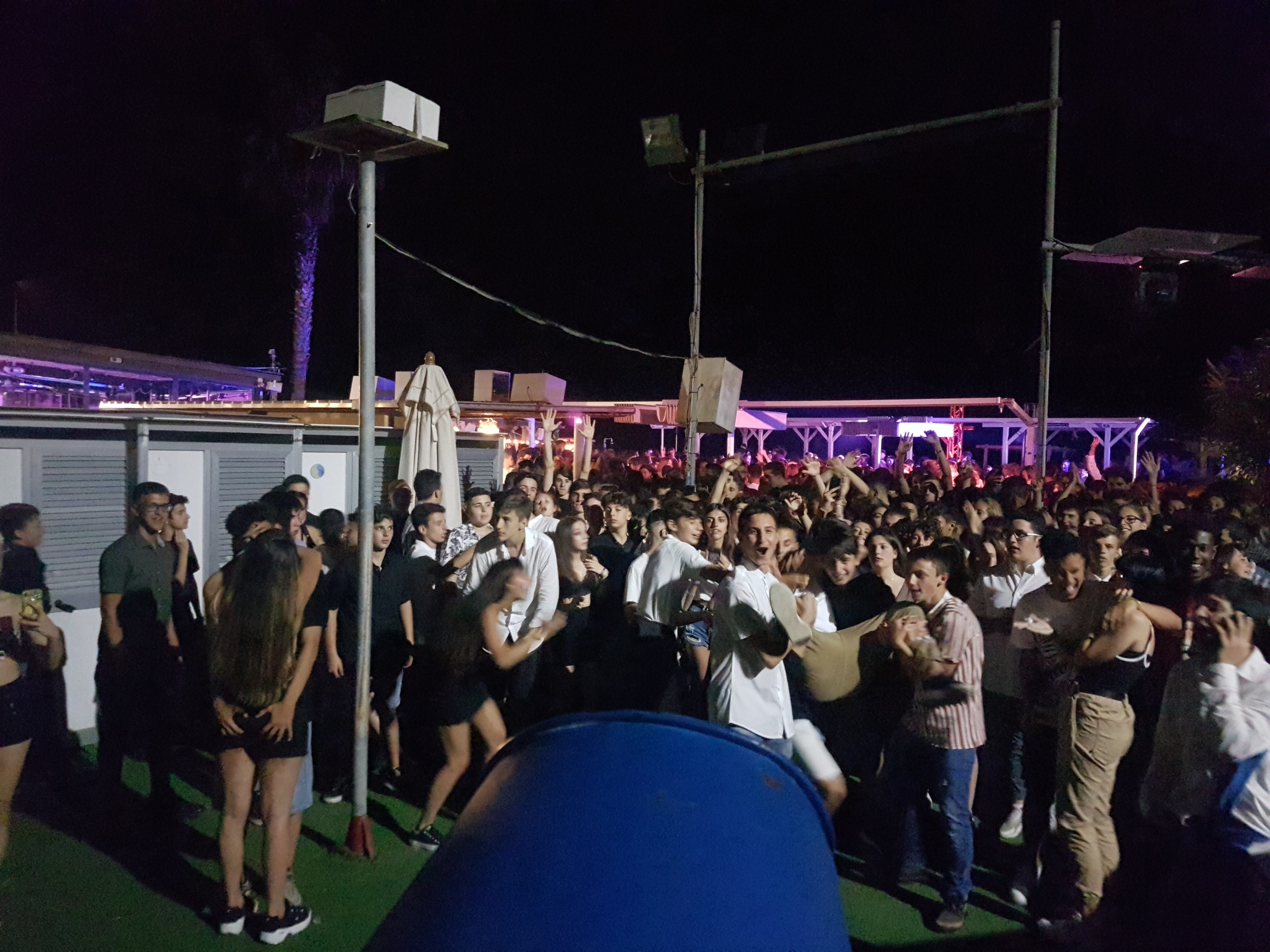 schiuma party italia SOLELUNA @ ALBISSOLA MARINA SV 11 GIUGNO 201920190612 000046