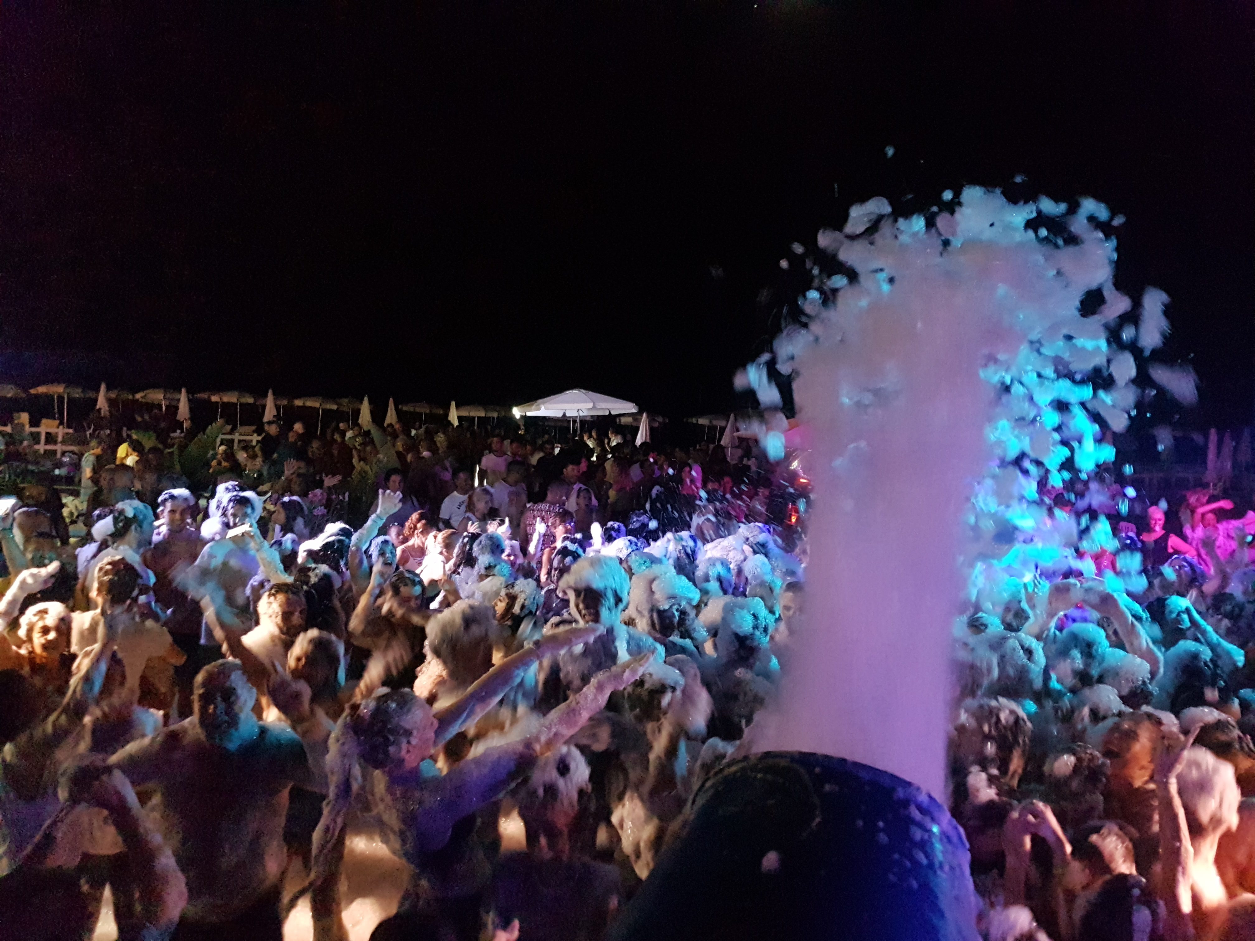 schiuma party italia STELLA MARINA BEACH @ VENTIMIGLIA IM 09 AGOSTO 201920190809 224055