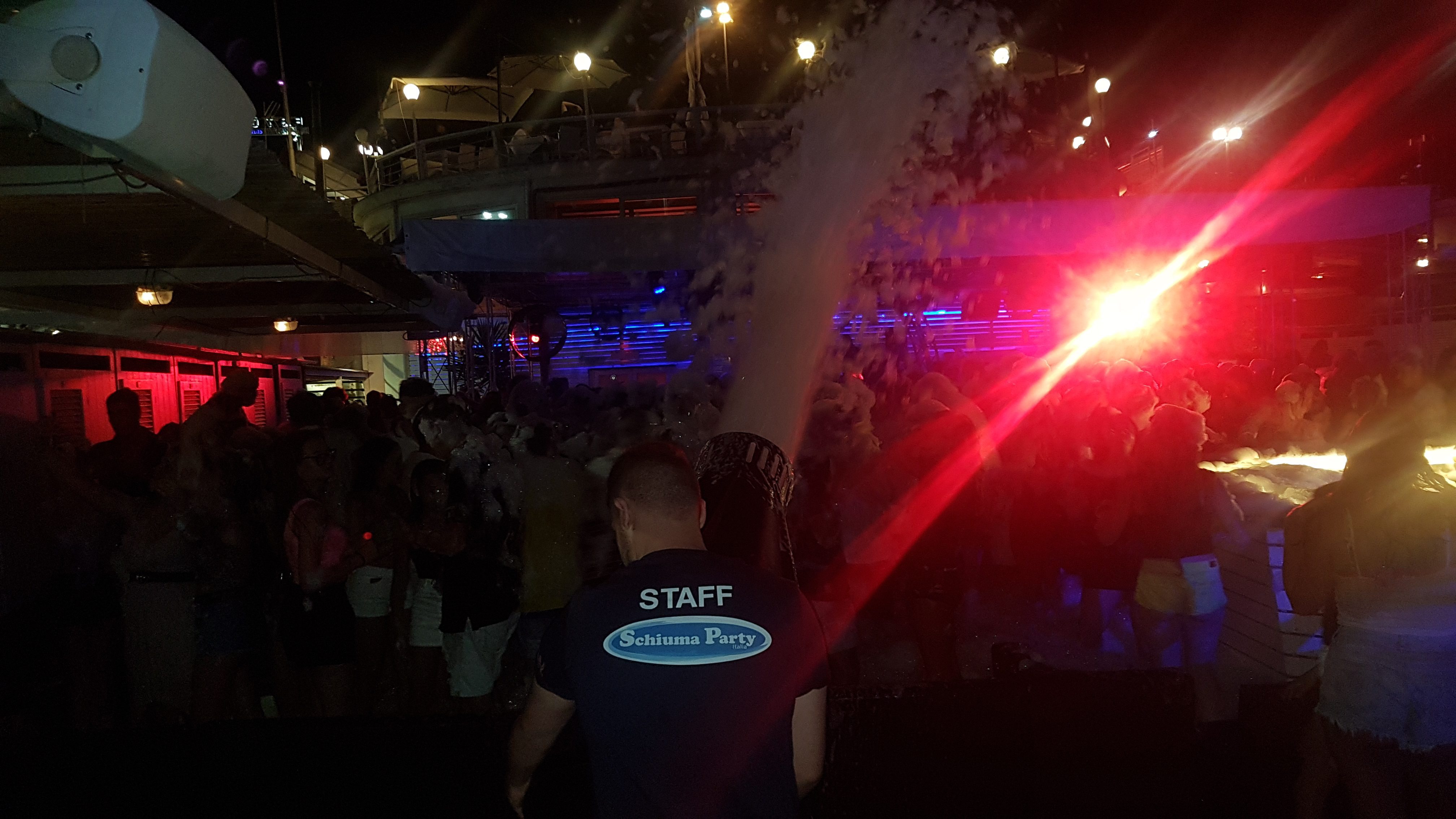 schiuma party italiaESTORIL @ GENOVA GE 1 LUGLIO 201920190701 233918