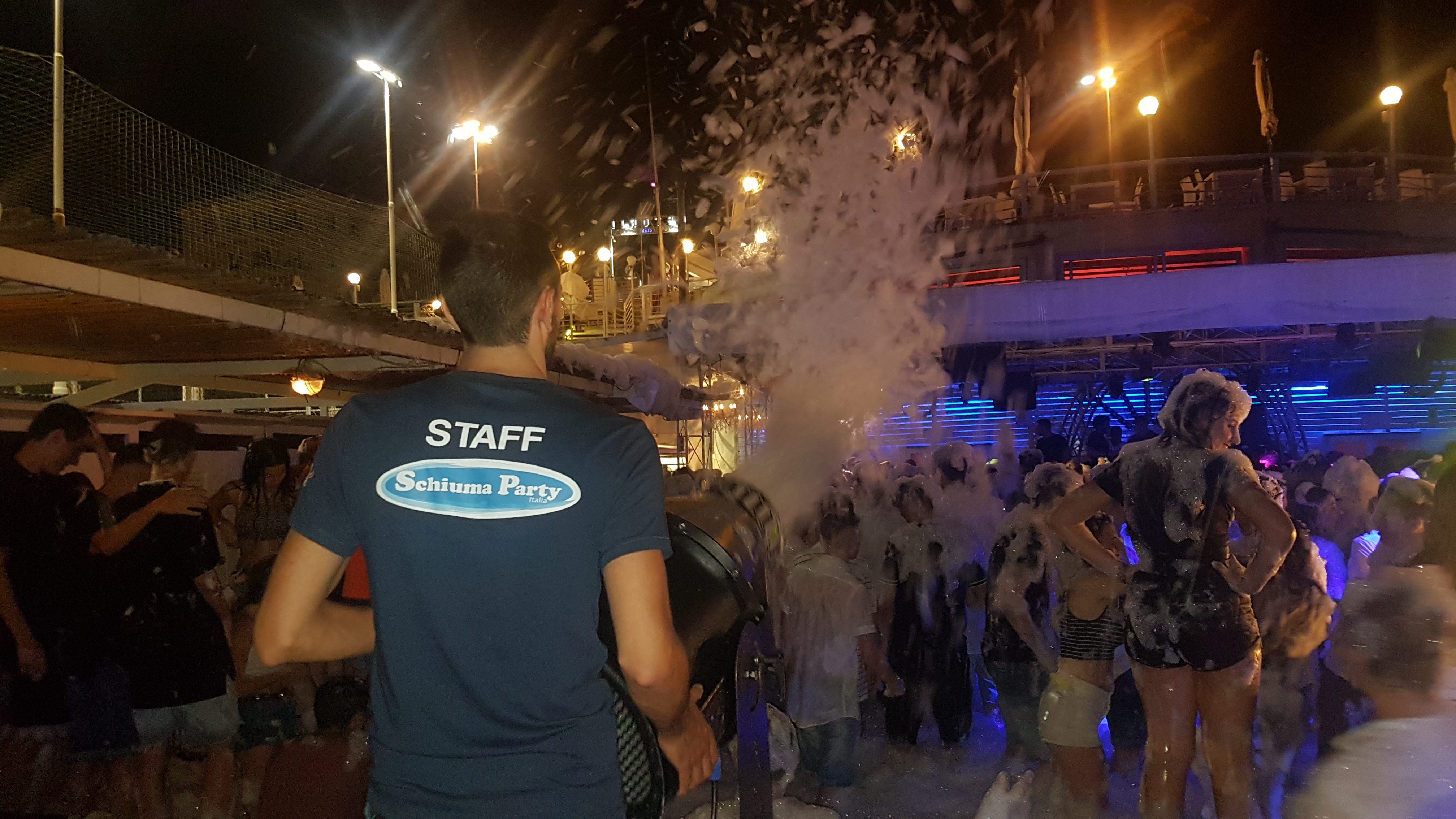 schiuma party italiaESTORIL @ GENOVA GE 1 LUGLIO 201920190702 000502