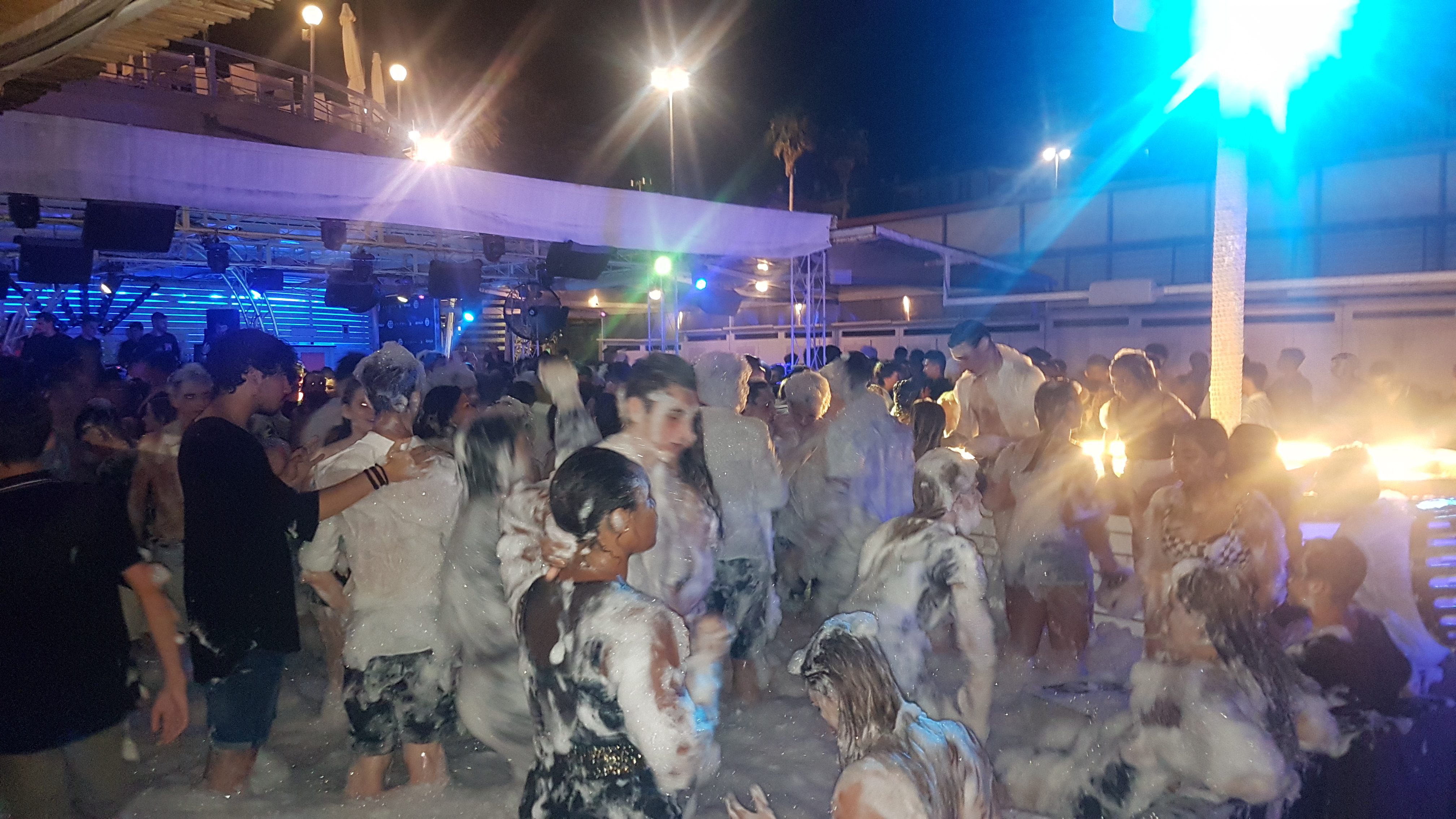 schiuma party italiaESTORIL @ GENOVA GE 1 LUGLIO 201920190702 010708