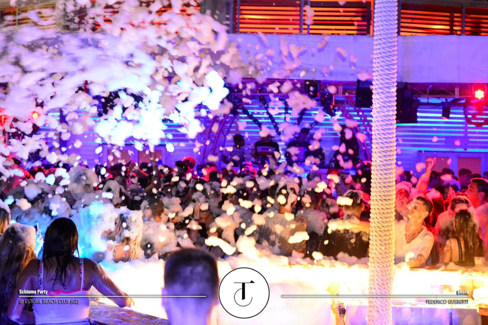 schiuma party italiaESTORIL @ GENOVA GE 1 LUGLIO 201965930414 2806217822725680 6549588228888854528 o